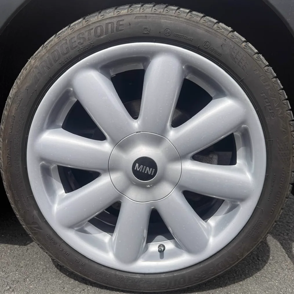 Mini alloy wheel refurbishment after repair