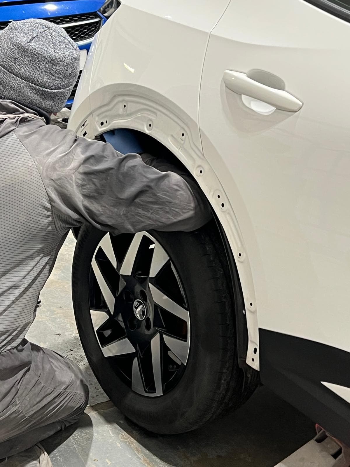 Alloy wheel refurbishment service for scuffed and damaged wheels